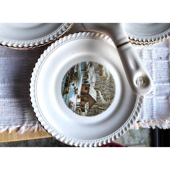 Vintage Homer Laughlin 7-Piece Winter Scene Plate Set With Pie Server - Picture 3 of 5